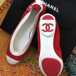 CHANEL ballerina flats Sz 7 NEW!